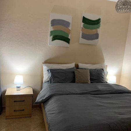 Chlo Apartment 2 Tirana Zewnętrze zdjęcie