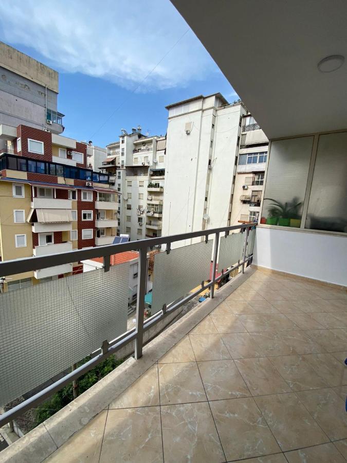 Chlo Apartment 2 Tirana Zewnętrze zdjęcie