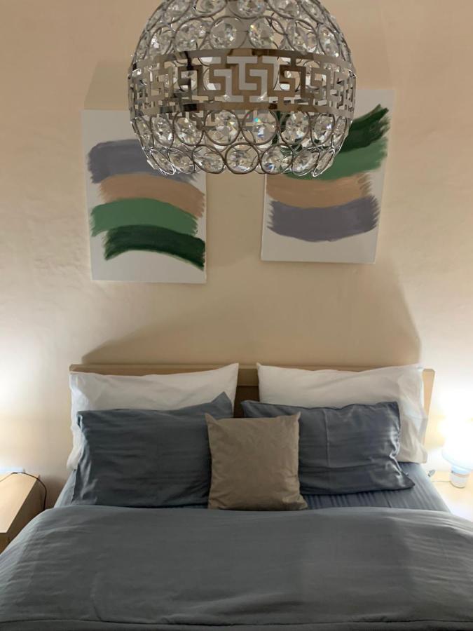 Chlo Apartment 2 Tirana Zewnętrze zdjęcie